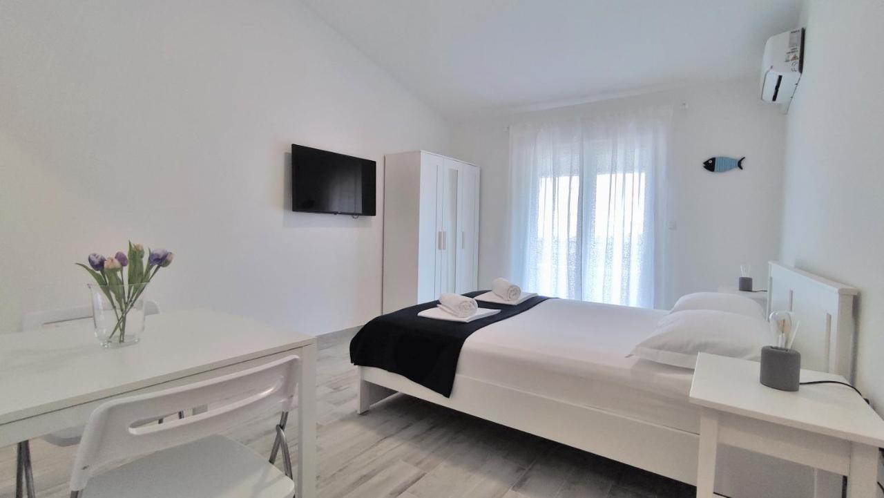 Apartmani Bodo Drvenik  Εξωτερικό φωτογραφία